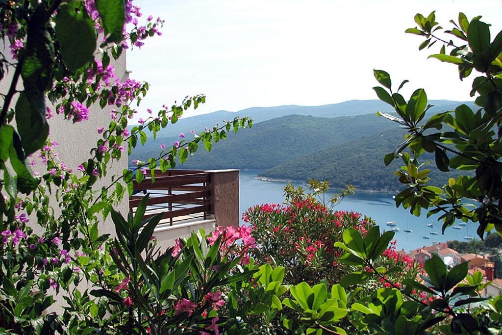 Apartments With A Parking Space Rabac, Labin - 7622 Dış mekan fotoğraf